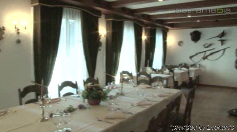 فندق إنترلاكنفي  فندق توسكانا المطعم الصورة